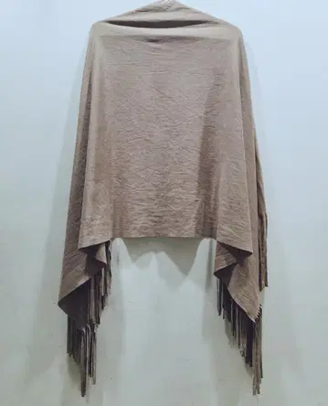 라이트 브라운 프린지 부착 숄 180*40cm