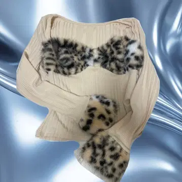 y2k 니트탑 레오파드 퍼