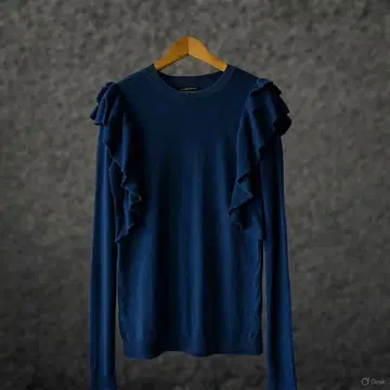 아바클로 프릴 장식 네이비 긴팔 니트