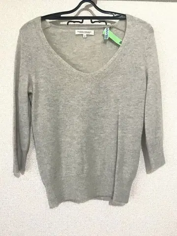 캐시미어 100% V넥 스웨터 XS 라이트 그레이 바나리파