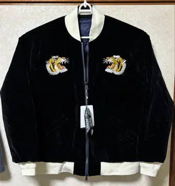 [ TAION ] 리버서블 스카잔 다운 자켓