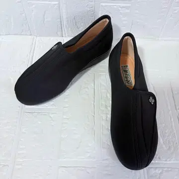 [ 거의 새상품 ] 쾌보주의 23cm 3E 일본제 간호화 블랙 스트레치