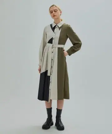 united tokyo 블로킹 라인 플리츠 원피스