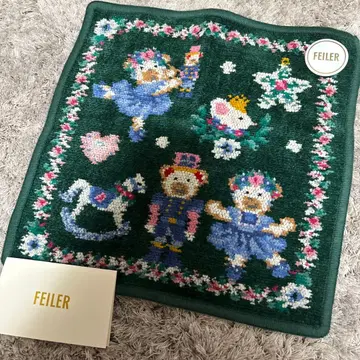 페이러 손수건 리베 & 릴리아 더 너트 크래커 다크 그린