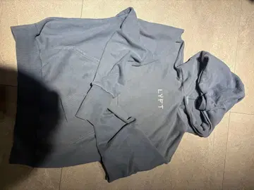 LYFT 후드 부착 후드티