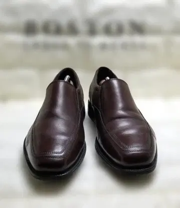 다크 브라운 가죽 슬립온