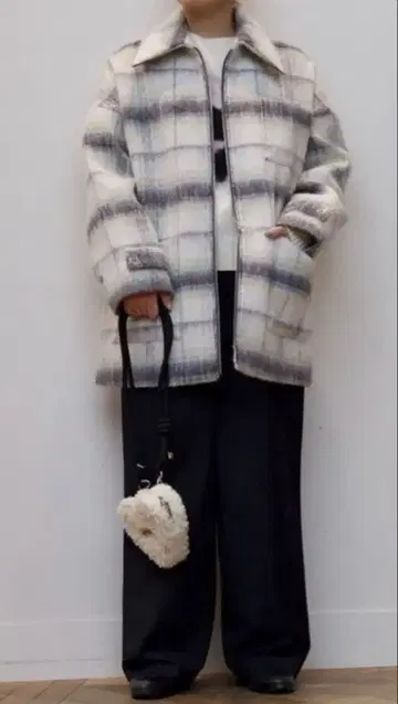 체크 무늬 집업 코트 2024 가을/겨울