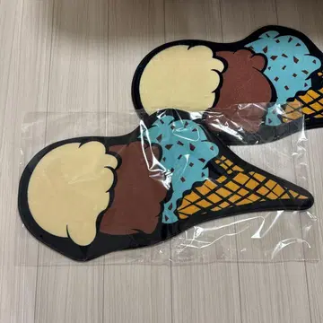 니시키도 료 업그레이드 아이스크림 미니 러그 매트
