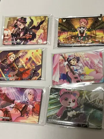 뱅드림 스퀘어 캔 배지 미나토 유키나 마루야마 아야 미셸 로손