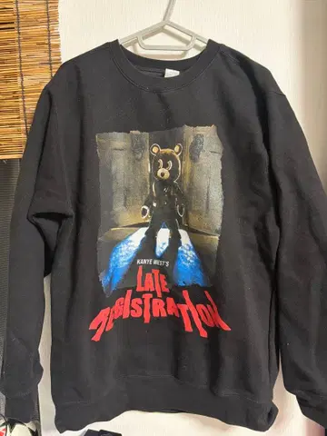 Kanye West 레이트 레지스트레이션 맨투맨