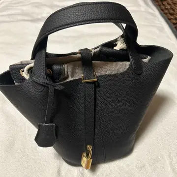 피코탄풍 천연 가죽 핸드백 블랙 새상품 덤 포함 말