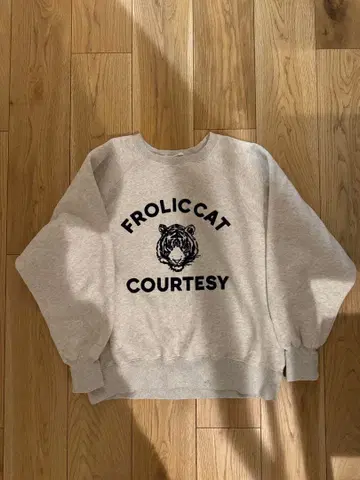 [ 완판 컬러 ] meilmada 속기모 로고 맨투맨 플로키 오버 사이즈