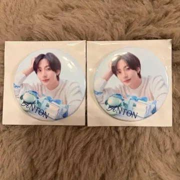 RIIZE 스페셜 크리스마스 팝업 앤톤 캔뱃지