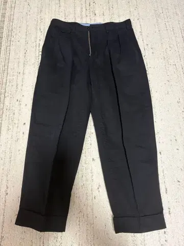 BEAMSPLUS 2 플리츠 치노 블랙 S 사이즈