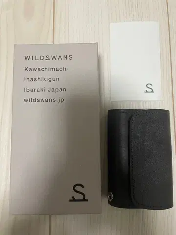 와일드 스완스 다카르 키케이스 미사용 새상품