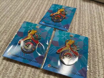 포켓몬 센터 금 한정판 미로카로스 로고 핀즈 3개 세트