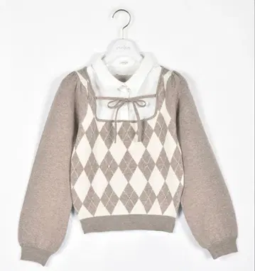 evelyn 옷깃 비쥬 니트