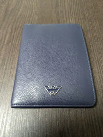 EMPORIO ARMANI 네이비 가죽 카드 케이스