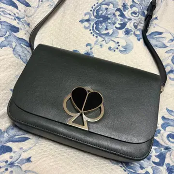 케이트 스페이드 그린 숄더백 니콜라 트위스트 락