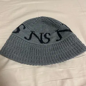 새상품 jeanasis 로고 니트 버킷햇