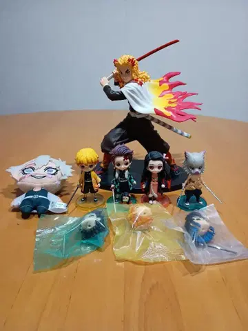 귀멸의 칼날 렌고쿠 쿄쥬로 피규어 세트