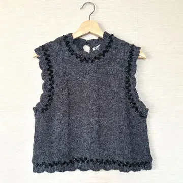 ZARA 비즈 니트 베스트