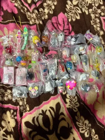 캡슐 토이 낱개 판매 가능