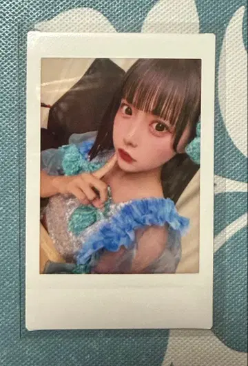 Candy Tune 후쿠야마 리노 스팽글 의상 폴라로이드