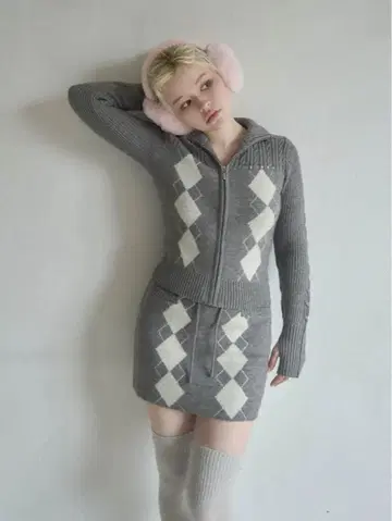 andmary Argyle knit set up gray