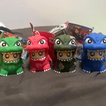 고지하무군 소프트 비닐 택 포함 4체 세트