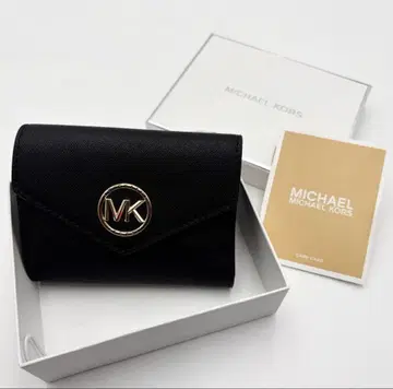 미사용 새상품 MICHAEL KORS 마이클코어스 3단 폴더형 지갑 블랙