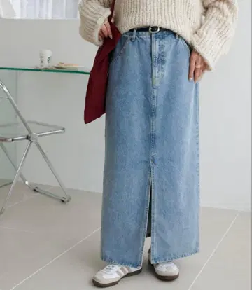 DISCOAT US 코튼 데님 내로우 스커트