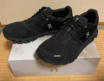 on Cloud 6 블랙 러닝화