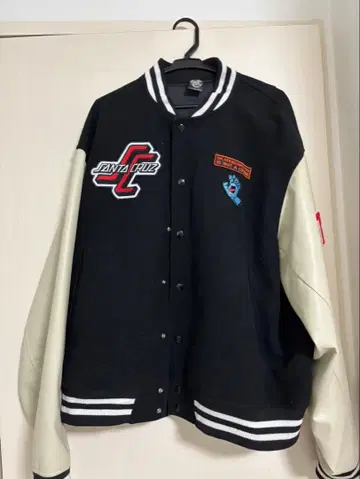 SANTA CRUZ 바시티 자켓 블랙