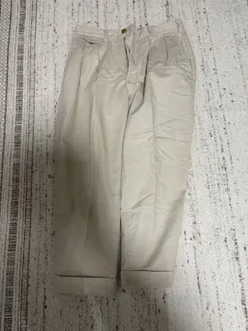 BEAMSPLUS 2 플리츠 치노 S 사이즈