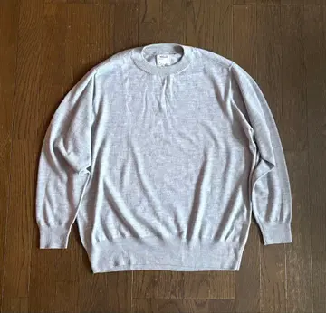 MADISON BLUE HELLO 크루넥 니트 블랙 자수