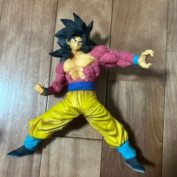 손오공 피규어 약 20cm