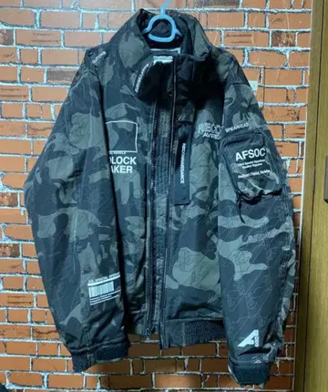 AVIREX 다운 자켓