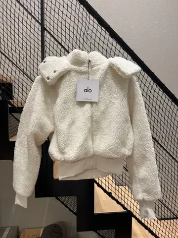 완판템 aloyoga Sherpa Jacket XS