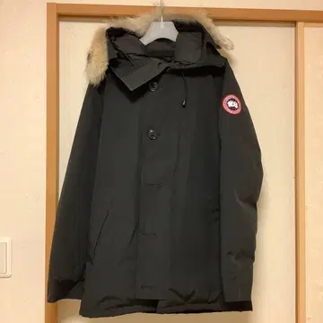 CANADA GOOSE 블랙 다운 자켓