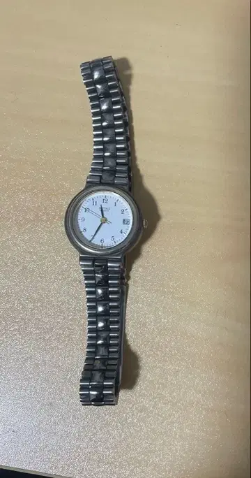 세이코 실버 시계