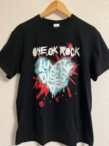 ONE OK ROCK LUXURY DISEASE 하트T M