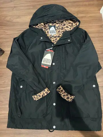 새상품 SIERRA DESIGNS 셰라디자인 마운틴 후드티 M 사이즈