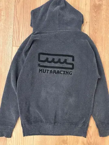 무타 레이싱 몰 니트 그레이 L