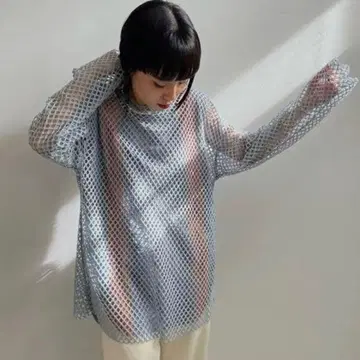 AMERI 빈티지 웨이브 패턴 메쉬 탑