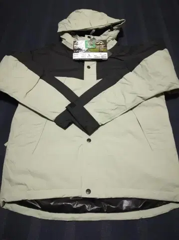 워크맨 AEGIS Fusion 다운 재킷