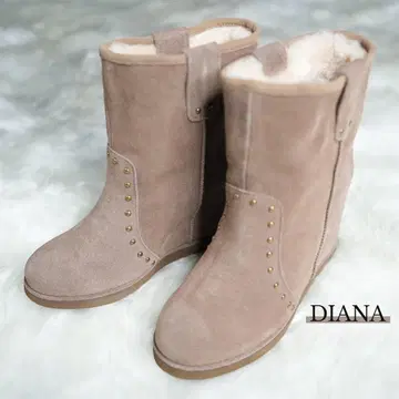 미사용품 DIANA 다이애나 어그 부츠 내장힐 M 사이즈