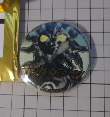 블랙 타로맨 트레이딩 메탈 캔뱃지