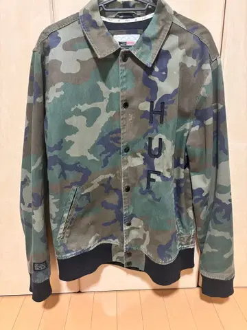 HUF 자켓