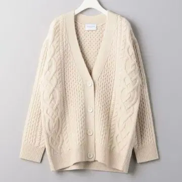 유나이티드 애로우즈 UWSC 케이블 V넥 가디건 화이트